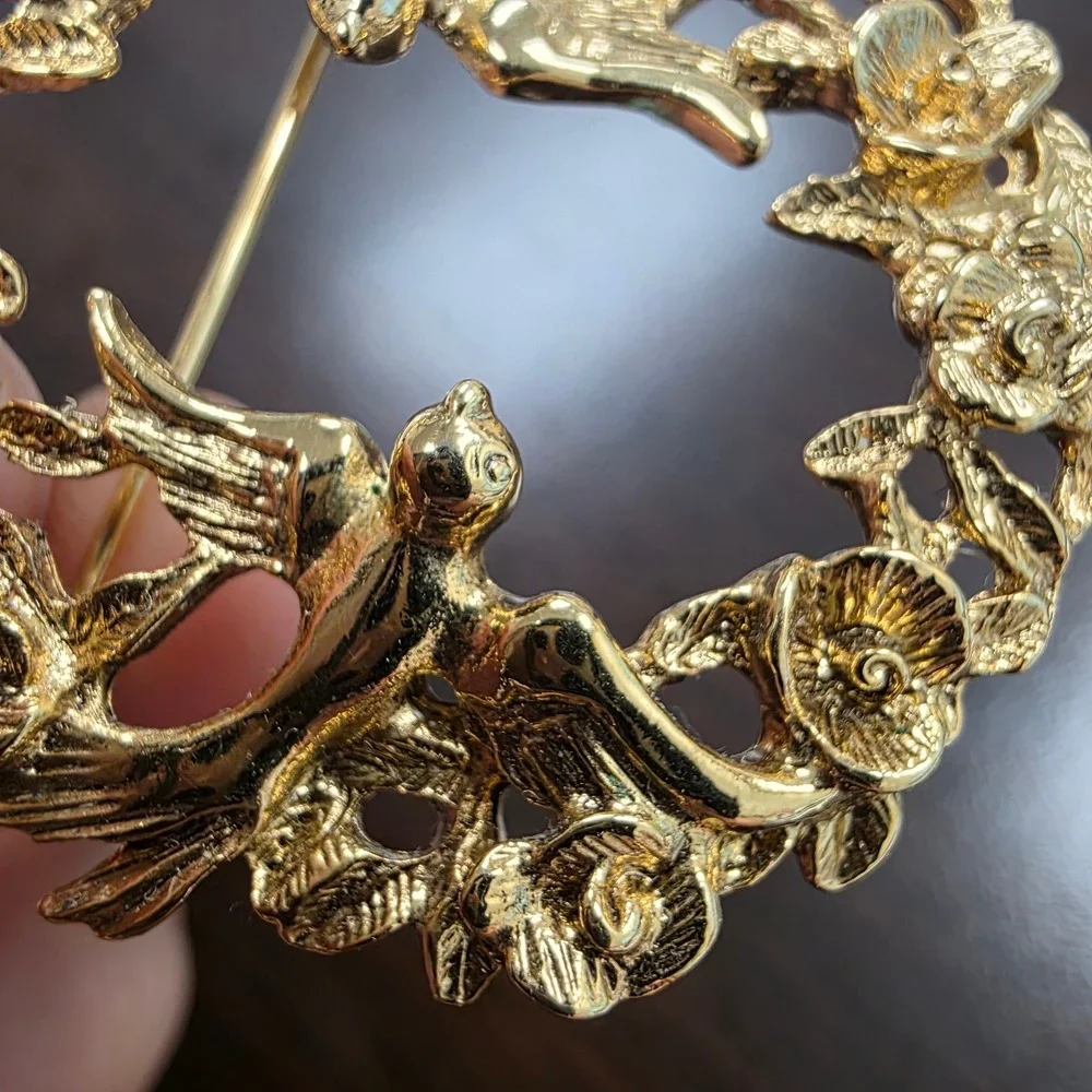 Vintage Gold Tone Bird and Rose Wreath Brooch Pin Nature Inspired Floral Wreath
